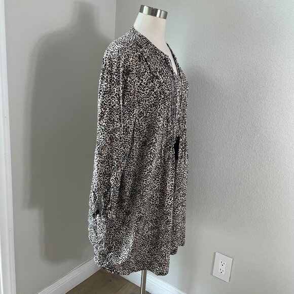 Old Navy Womens Plus XXL Animal Print Tunic Top Front Tassel Tie Shirt - Picture 4 of 13